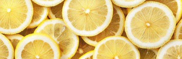 Natural remedies that treat Covid-19 include lemon, ginger, and honey tea